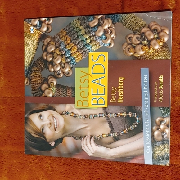 💚Betsey Beads book - Picture 1 of 12